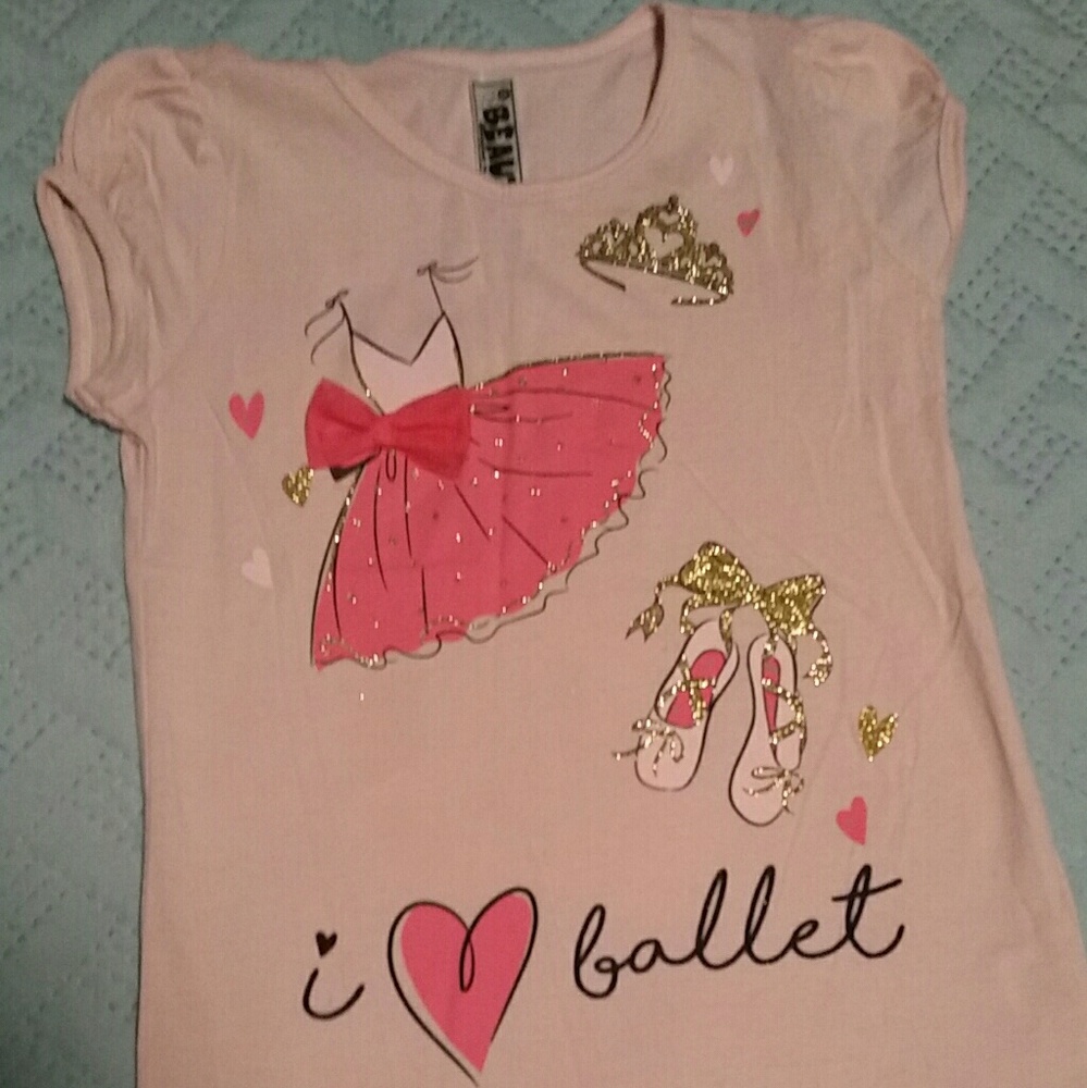 Girl's size 6X t-shirt